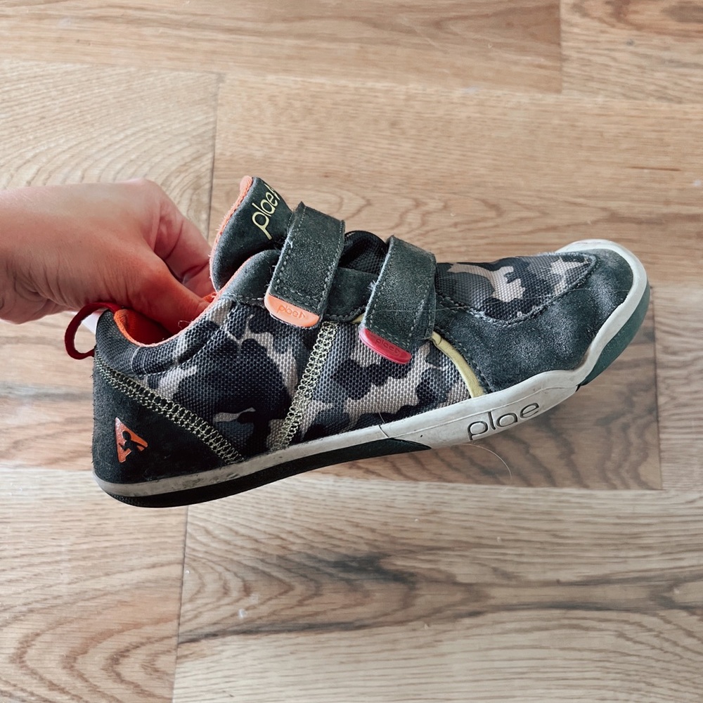 Plae boys shoes